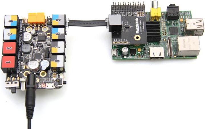Actual product image Makeblock Me Shield for Raspberry Pi (Raspberry Pi, Makeblock Mainboard, Shield, Badges, Display, Construction kit)