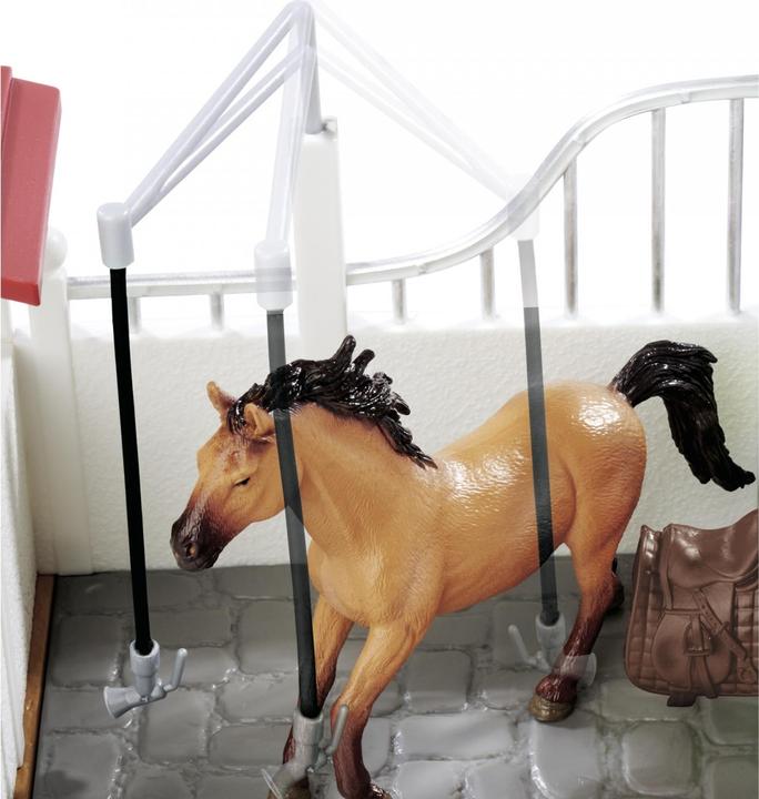 Productafbeelding Simba Paardenbox en wasplaats met paard