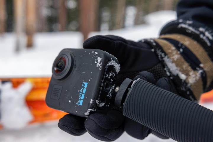 Actual product image GoPro Extension Pole 2.7m (Hero 13 Black, Hero 12 Black, Hero 11 Black, Hero 10 Black, Hero 9 Black, Hero 8 Black, Hero 7 Black, GoPro Max)