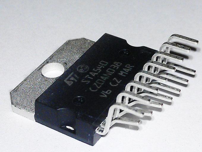 Image du produit ST Amplificateur de puissance double/quadruple A540