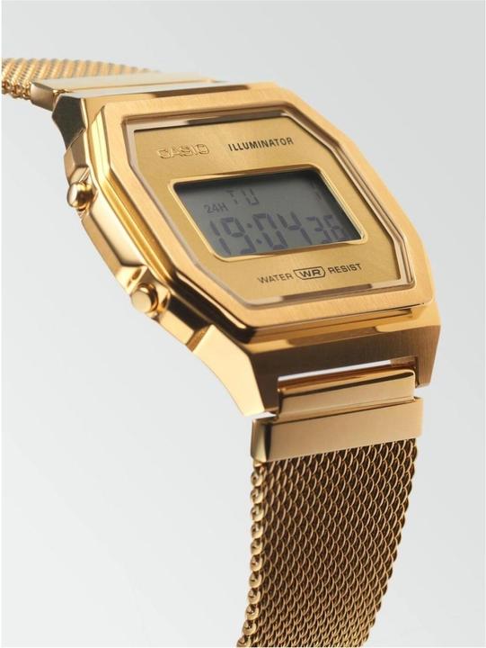 Actual product image Casio Collection Retro (Digital watch, 39.60 mm)