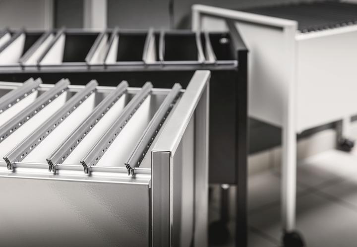 Immagine prodotto Durable CARRELLO PER CARTELLE SOSPESE ECONOMY 80 A4 1 PC 309501 (65,5 x 37 x 59,5 cm)