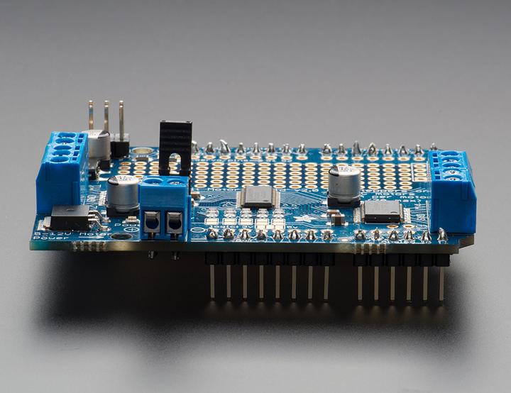 Image du produit Adafruit Kit moteur/vitesses/servo V.2 (Bouclier)