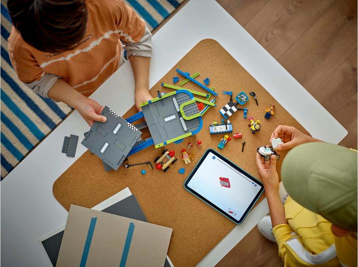Produktbild LEGO Keine Limits: Seifenkistenrennen mit Rampe (60460, LEGO City)