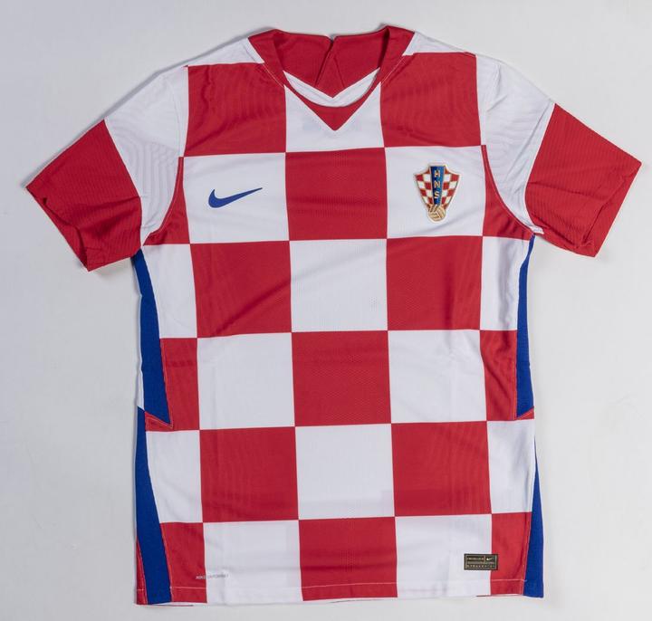 Produktbild Nike Kroatien Authentic (S)