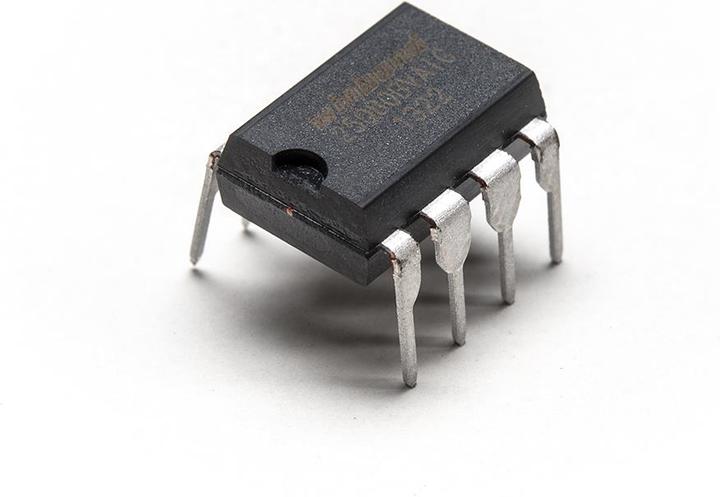 Immagine prodotto Winbond W25Q80BV 1 MByte SPI Flash