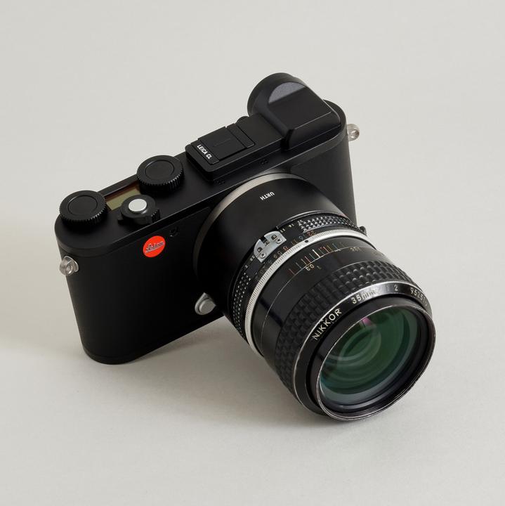 Actual product image Urth Lens Mount Adapter: Compatible with Nikon F Lens to Leica L Camera Body