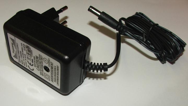 Produktbild Fuyuang Netzteil AC/DC-Adapter 9V DC 2000mA 5.5mm*2.1mm (Netzteil)