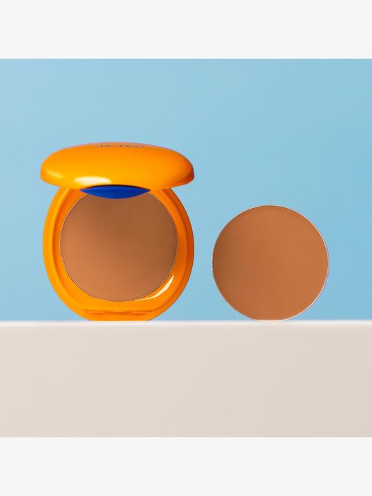 Immagine prodotto Shiseido Sun Make-up Fondotinta compatto abbronzante SPF 10 Naturale / 12 g (Natural)