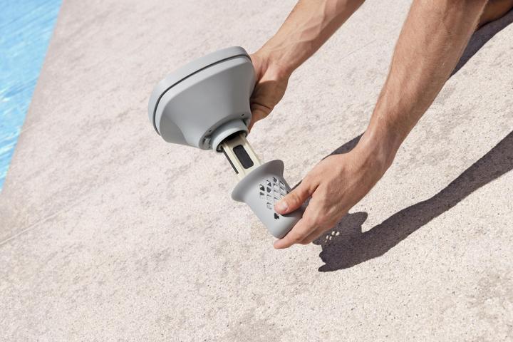 Immagine prodotto Bestway Lay-Z-Spa 0.5 g/h Saltwater Chlorinator