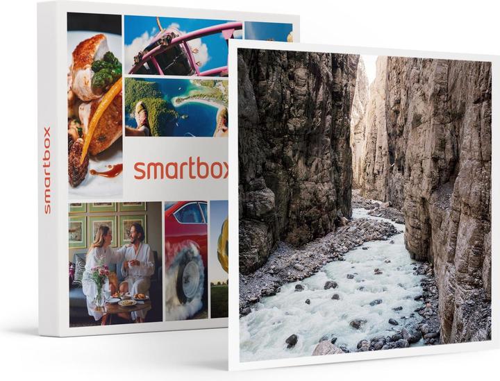 Actual product image Smartbox Accès au Glacier Canyon et au musée des Cristaux (1 pers.)