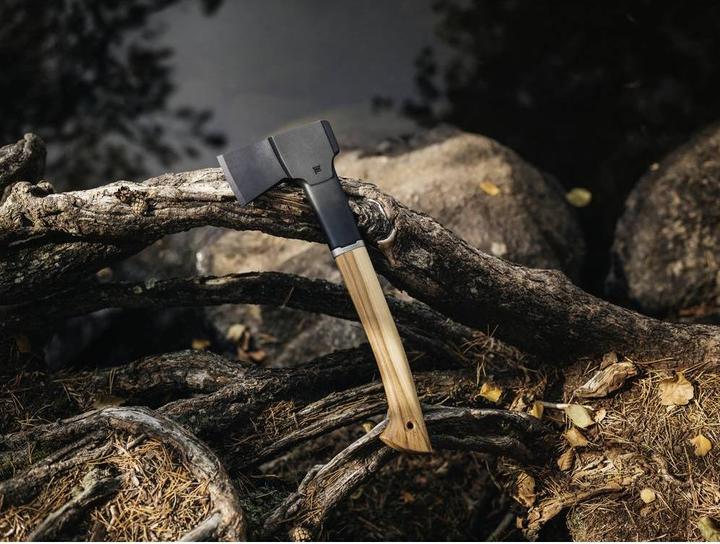 Actual product image Fiskars North N10 Axe
