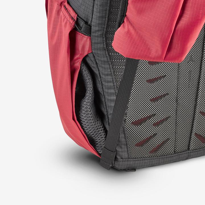 Actual product image Quechua Rolltop hiking rucksack - MH500 Light 22 L (22 l)
