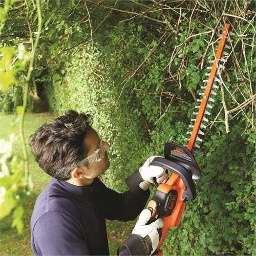 Actual product image Black & Decker 18v Powercommand 2,0ah (Cordless hedgecutters)