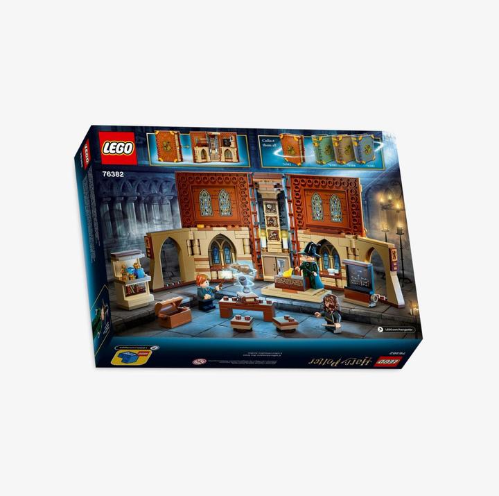 Actual product image LEGO Hogwarts Moment: Transformation Class (76382, LEGO Harry Potter)