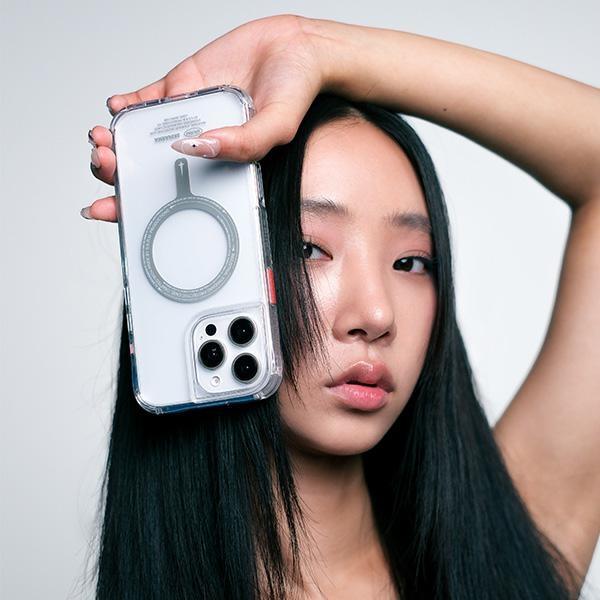 Actual product image Skinarma case Saido iPhone 16 Plus 6.7" Magnetic Charging clear (Apple iPhone 16 Plus)
