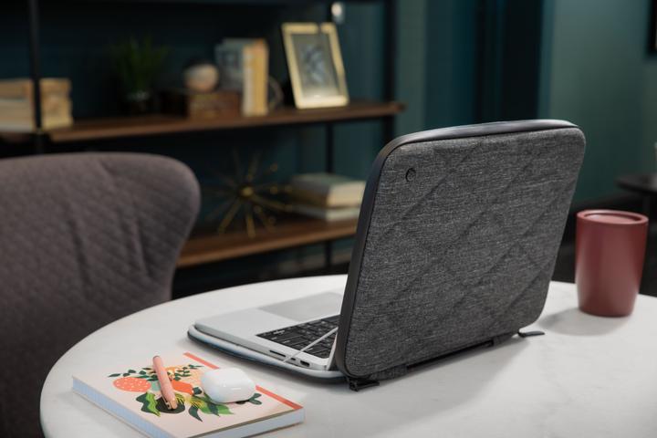 Actual product image TwelveSouth Suitcase 14" (14", Apple)
