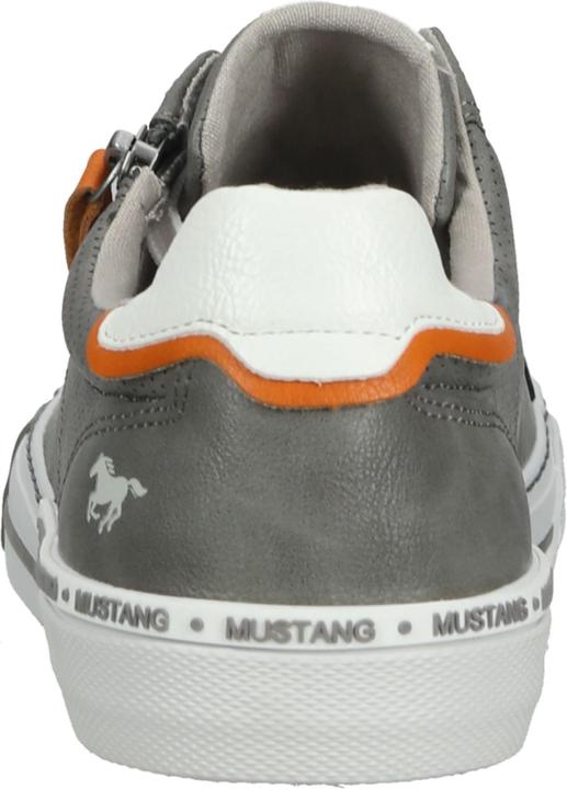 Immagine prodotto Mustang Questa scarpa stringata alla moda è un must have assoluto di questa stagione. La scarpa è dotata di (42)