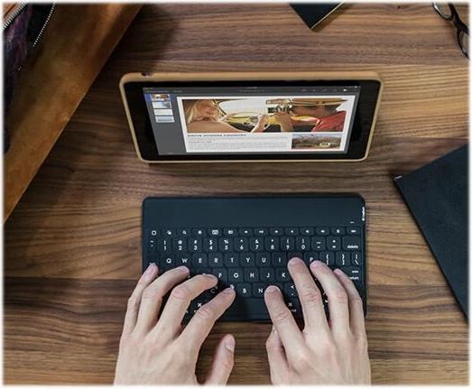Actual product image Logitech Keys-To-Go (CH, Wireless)