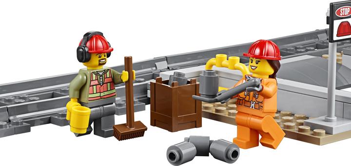 Actual product image LEGO Heavy-duty train (60098, LEGO City)