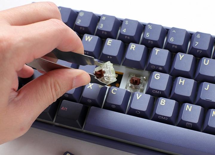 Actual product image Ducky One 3 Cosmic Blue Mini Gaming Keyboard, RGB LED - MX-Speed-Silver (DE, Cable)
