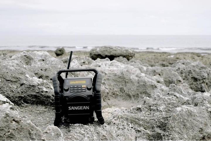 Image du produit Sangean U-5 DBT (DAB+ DAB, FM, Bluetooth)