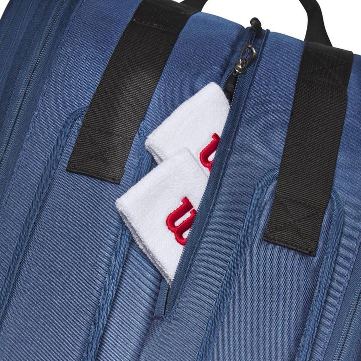 Actual product image Wilson Ultra V4.0 12 Tour Racket Bag