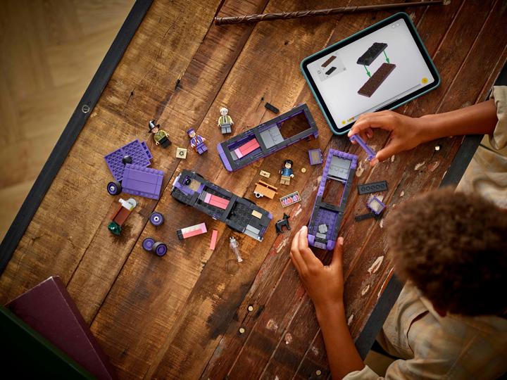 Actual product image LEGO Abenteuer mit dem Fahrenden Ritter (76446, LEGO Harry Potter)
