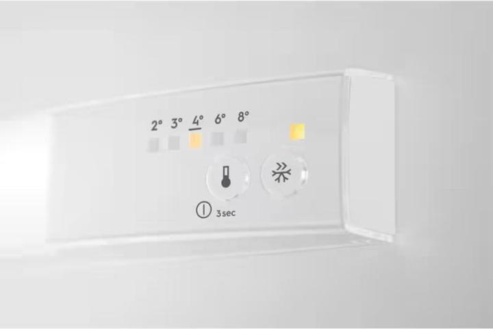 Actual product image Electrolux AEG built-in refrigerator (188 l)
