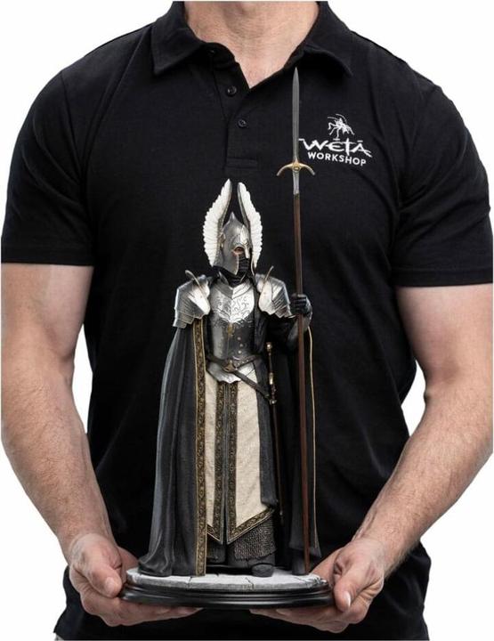 Actual product image Weta Workshop Der Herr der Ringe Fountain Guard of Gondor