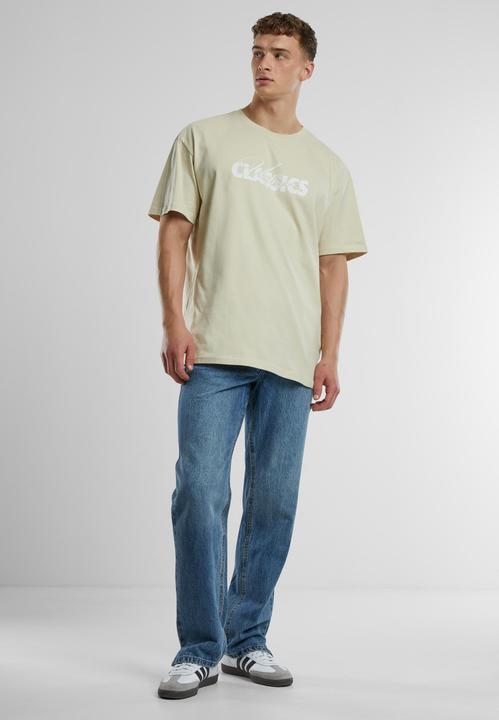 Actual product image Urban Classics UC Cursive Bold Logo Heavy Oversized Tee - 171107 (L)