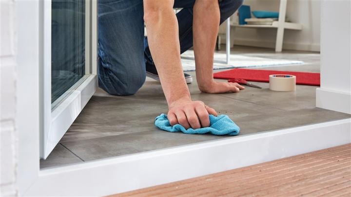 Actual product image tesa Double-Sided Tape Floor Coverin 10mx50mm (104 mm)