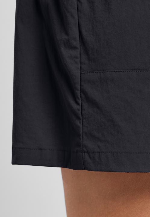 Actual product image Jack Wolfskin Desert Shorts W (40)