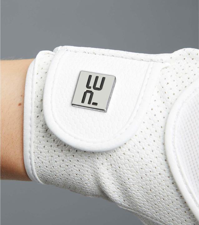 Actual product image Premier Equine Presa (M)