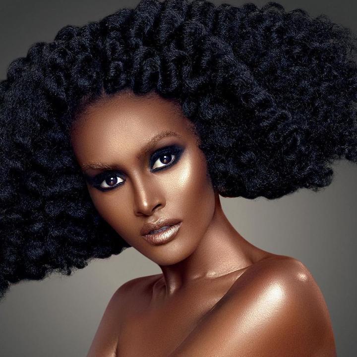 Actual product image Danessa Myricks Colorfix mat - Blackout (Blackout)