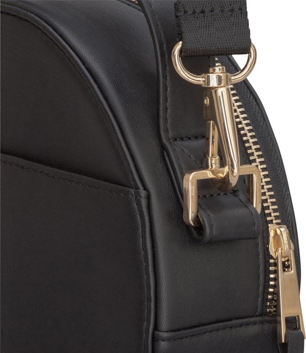 Produktbild Expatrié Celine