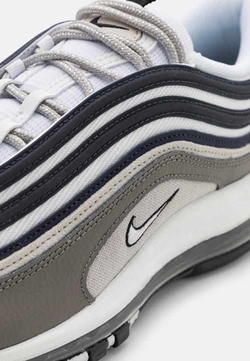 Actual product image Nike Air Max 97 SE shoes - 122565 (40.5)