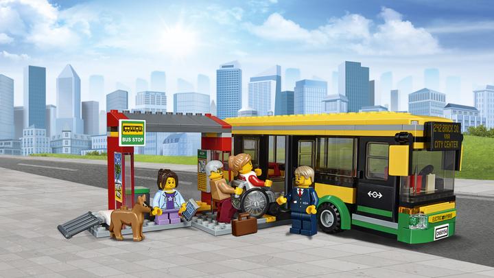 Immagine prodotto LEGO Stazione degli autobus della città (60154, LEGO City)