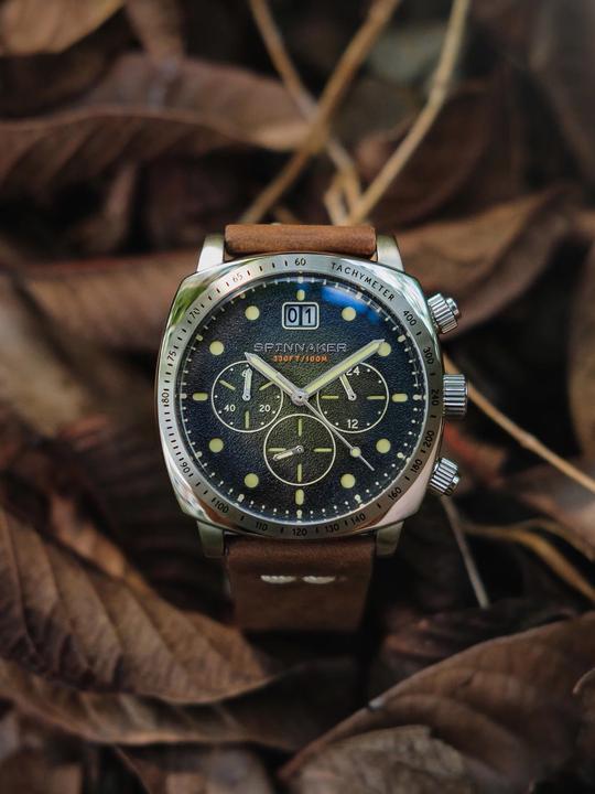 Actual product image Spinnaker SP-5068-02 Hull Chronograph 42mm 10ATM (Chronograph, 42 mm)
