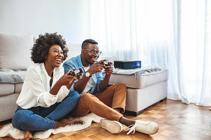 Produktbild Optoma UHZ55 (4K, 3000 lm, 1.21 - 1.59:1)