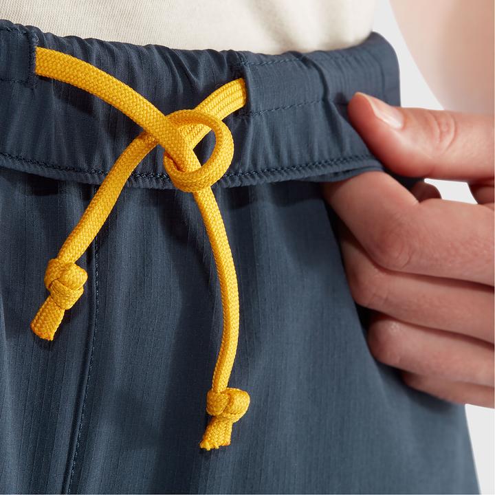 Actual product image Fjällräven High Coast Relaxed Shorts W (44)
