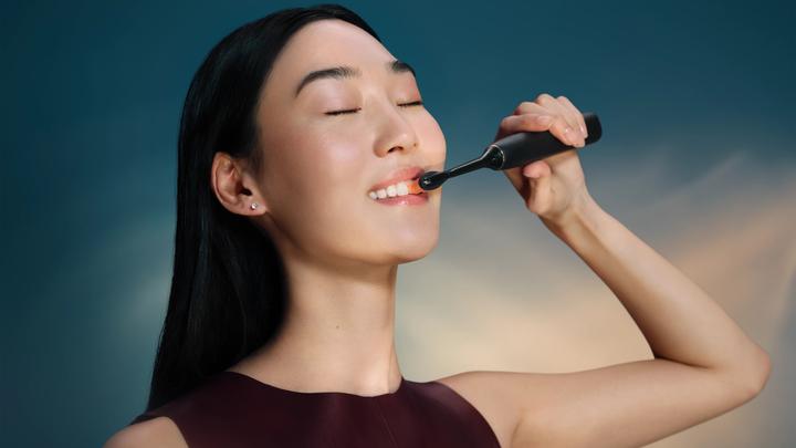 Actual product image Philips Sonicare DiamondClean 9900 Prestige (Sonic toothbrush)