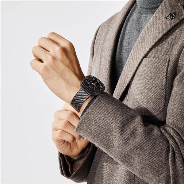 Produktbild Pitaka Gliederarmband aus echtem Carbon Black (100% Kohlefaser)