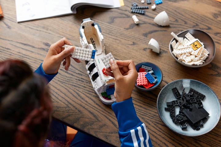 Image du produit LEGO Adidas Originals Superstar (10282, LEGO Icons)