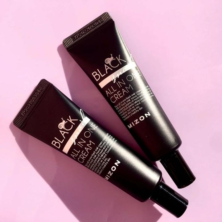 Produktbild Mizon Black Snail All In One Cream krem wielozadaniowy do twarzy na dzień ze Śluzem Ślimaka 35ml (Crème, 35 ml, Tag)