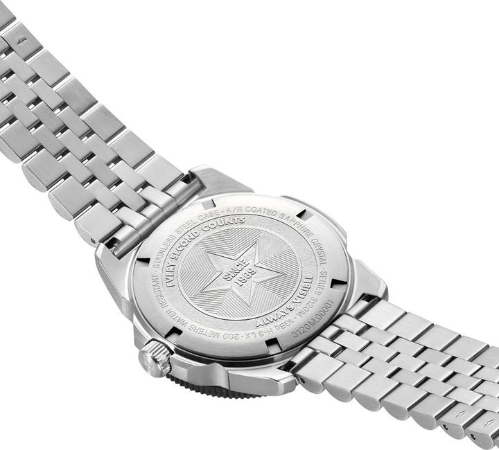 Actual product image Luminox PACIFIC DIVER 3120M SERIES (Diving watch, 39 mm)
