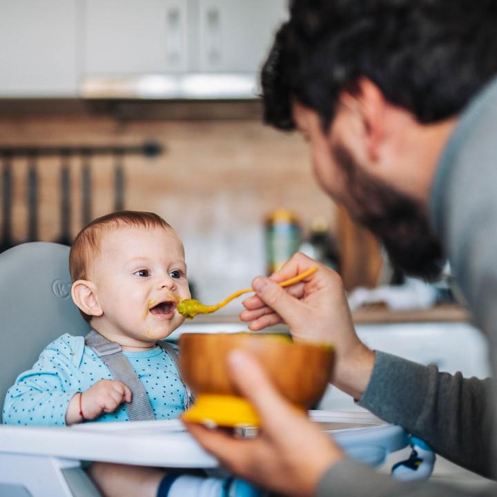 Produktbild BabyGo Hochstuhl Skandi grau (Hochstuhl)