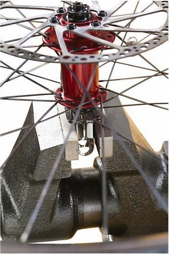 Actual product image VAR Clamping block RP-01400 for clamping wheel axles