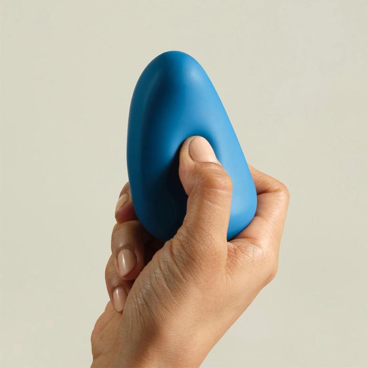 Actual product image Smile Makers The Ballerina Vulva Vibrator