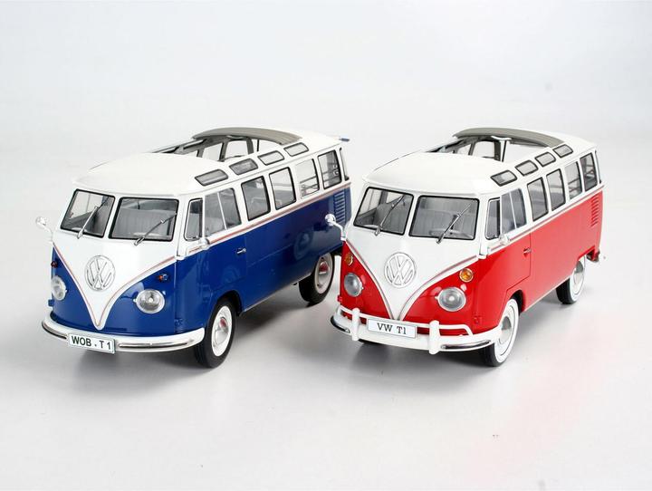 Actual product image Revell VW T1 Samba Bus